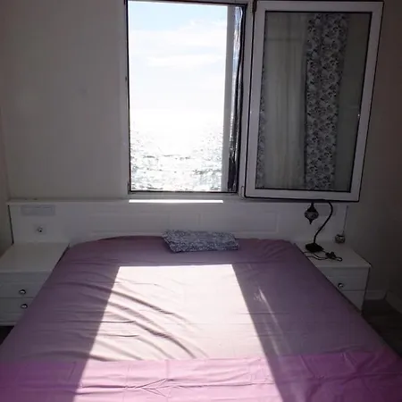 Yilanci Burnu,kusadasi Сasa de vacaciones Kusadasi
